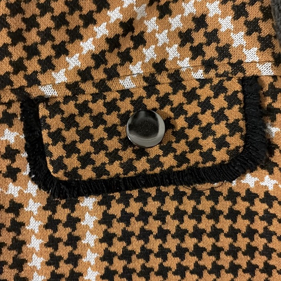 Stylish Yellow Houndstooth Women's Skirt - Picture 2 of 6